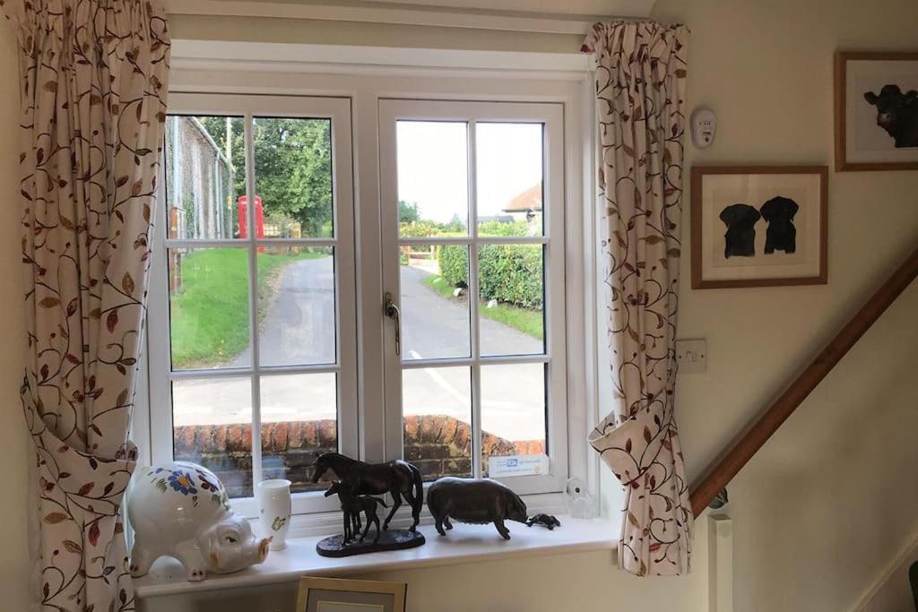 Lane End Cottage Ovington  Экстерьер фото